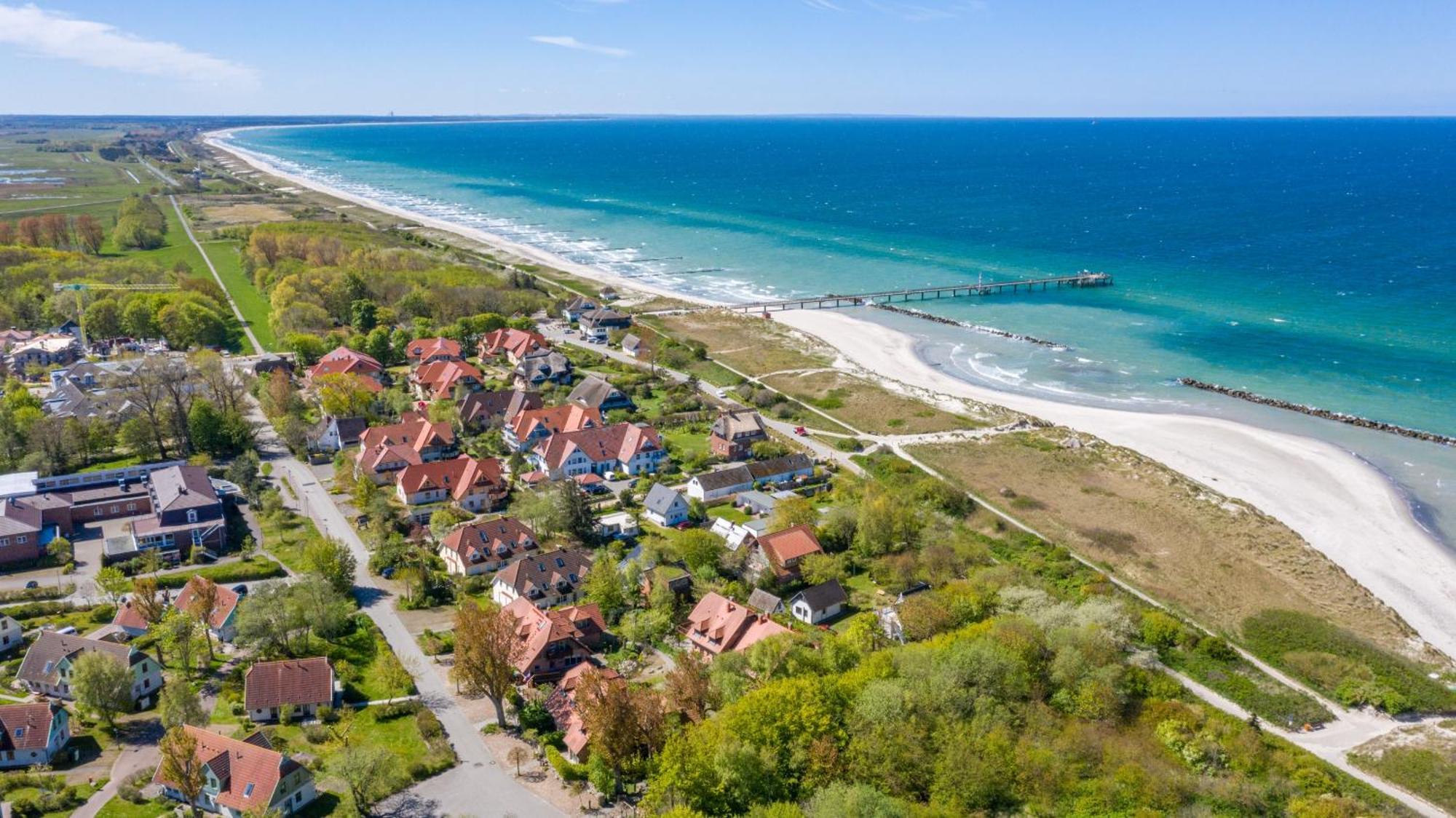 Ferienhaussiedlung Strandperlen Sanddornhof 7C Wustrow  Buitenkant foto